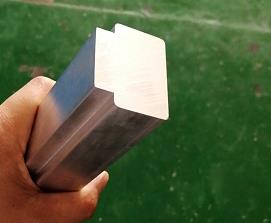 【昆山】全自動(dòng)切鋁機(jī)首次訂2臺(tái)選擇技術(shù)過(guò)硬的雙德譽(yù)機(jī)械