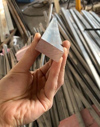 【長沙】回訪鋁方塊使用2臺(tái)SDY-Q300全自動(dòng)鋸鋁機(jī)客戶,好評(píng)!!