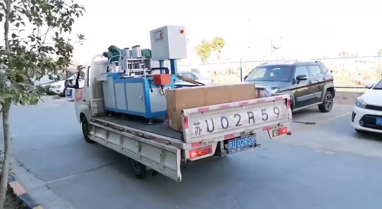 【太倉】小型鋁材切割機SDY-Q350今日發貨,技術、售后隨機去客戶現場