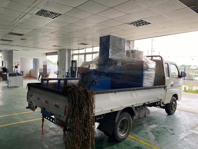 【寧波】高精密全自動切鋁機(jī)SDY-Q450,客戶用來切割散熱器,出庫走起!!