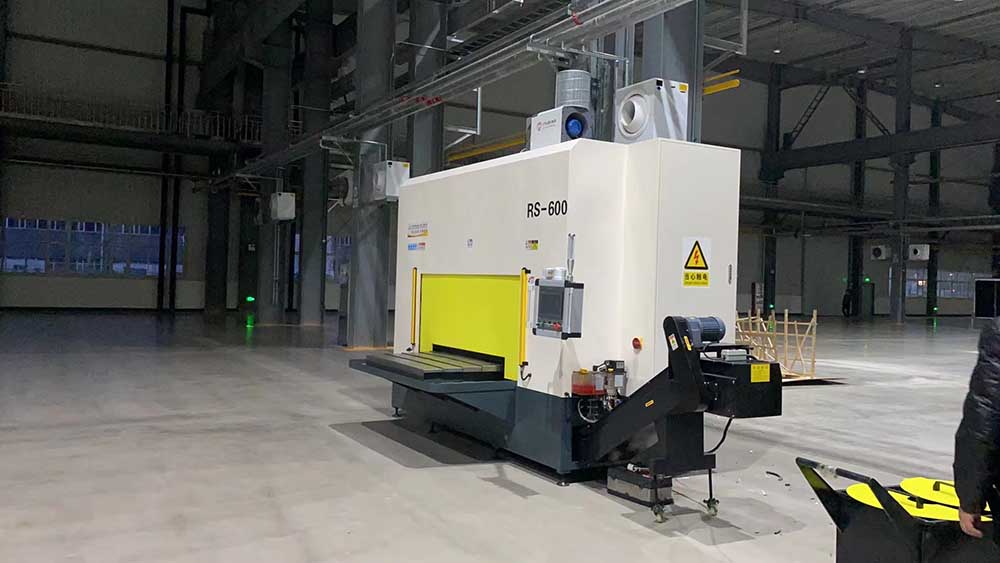 鋁材加工痛點爆發！550mm全自動切割機雙配置破局，無尾料技術省出百萬成本